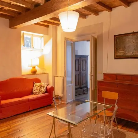 Διαμέρισμα Cozy & Quiet 2br Outside Ztl & 10min From Center Φλωρεντία