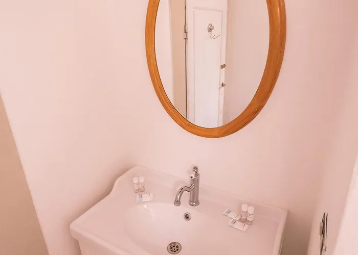 Cozy & Quiet 2br Outside Ztl & 10min From Center アパート フィレンツェ