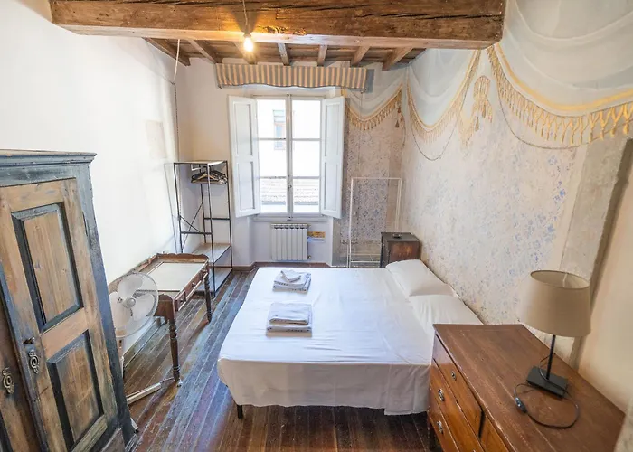 Cozy & Quiet 2br Outside Ztl & 10min From Center フィレンツェ